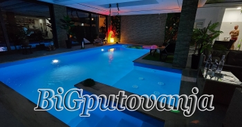 12000 rsd lux apartman za 6 osoba u Petrovaradinu