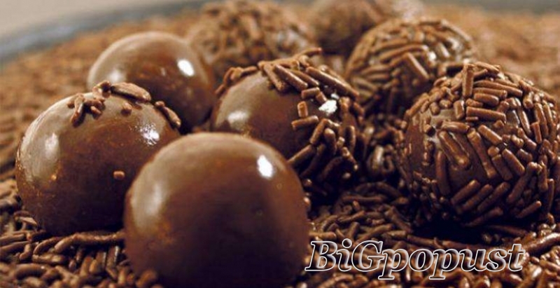 1100 rsd kilogram sitnih MRSNIH kolača (crna i bela bajadera, rafaelo, snikers, kikiriki štanglice, coko kuglice, vanilice + jedna vrsta kolača iznenađenje) 3
