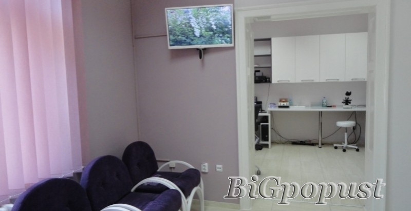 3990 rsd endokrinološki pregled + ultrazvuk štitne žlezde + analiza TSH, FT4 i FT3 4