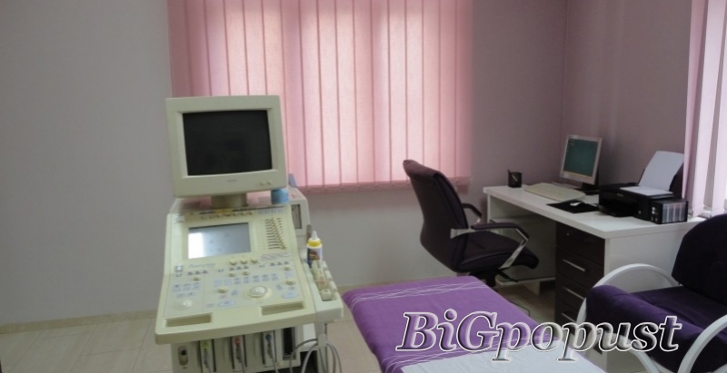 3990 rsd endokrinološki pregled + ultrazvuk štitne žlezde + analiza TSH, FT4 i FT3 2