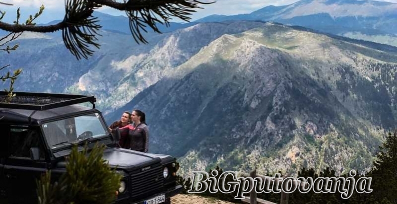 Kupovinom vaucera od 3000 rsd ostvarujete popust na RAFTING NA TARI I DŽIP SAFARI KROZ NP SUTJESKA  1